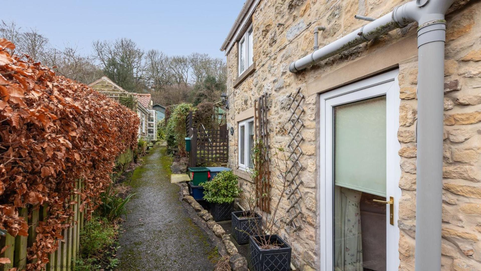 Picturesque Stone Cottage In The Heart Of North Yorkshire Village - Hideaway Cottage Kültér fotó